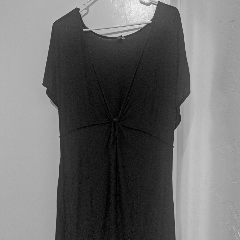 Black shirt